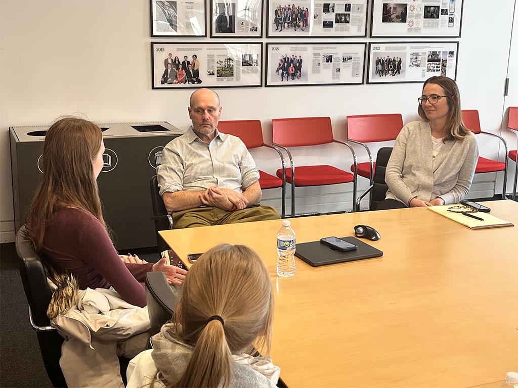 Politics student Izzy Webster in conversation with Glenn Thrush